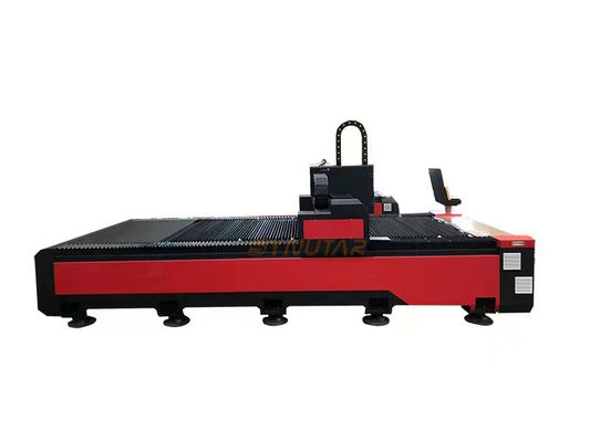Pemotong Laser Serat Berkinerja Tinggi Dengan Berat 3000KG Dan Dimensi 4000*2100*1800mm